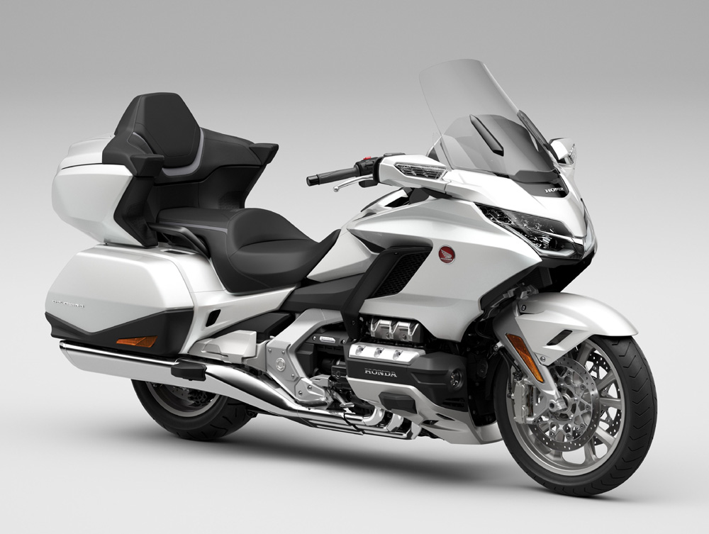 New honda Gold Wing DCT and New Honda Gold Wing Tour 2023